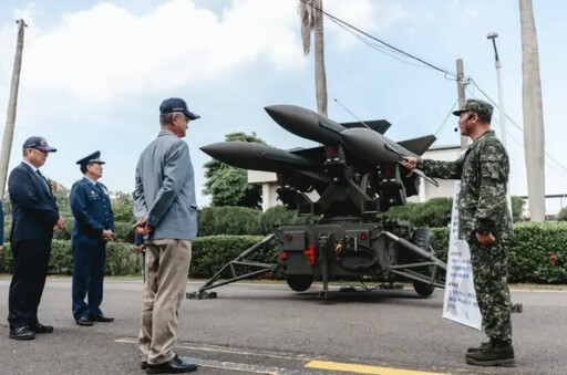 捍衛領空一甲子 鷹式飛彈除役軍援烏抗俄