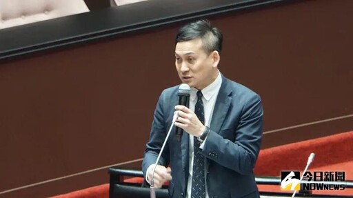 藍送出選罷法 她開第一槍拒與葉元之同台