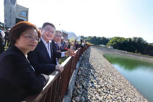 全國最大人工湖鳥嘴潭啟用！他曝南投沒水喝