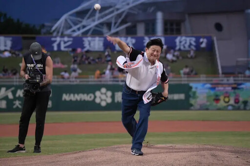 內幕／拖2天終道歉！傅崐萁傷到筋骨才認錯