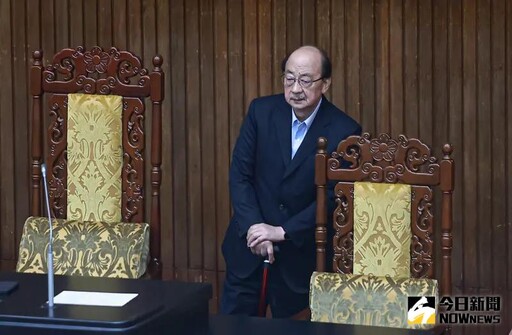 揪老柯精神分裂2舉動 她怒嗆：薪水小偷