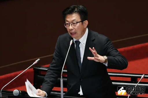 稱川普「比女人還女人」挨轟失言 綠委致歉