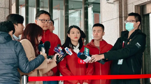 藍青年聲明絕不屈服!他送6字狠嗆:壞笨懶
