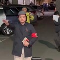 納粹臂章惹怒國際！他喊話：反納粹更該反共