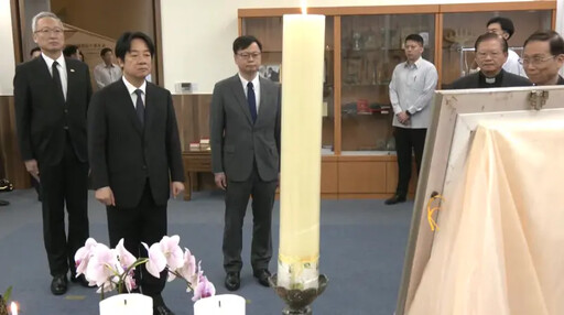 教宗方濟各辭世 總統赴台北總主教公署追思