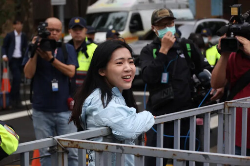 開黨內第一槍!徐巧芯宣布代收罷綠委連署書