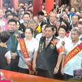 盧秀燕參拜白沙屯媽 這位女綠委卡第一排