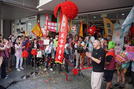 台中罷免連署雙冠王!名醫曝心願:想全壘打
