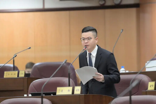 新台幣狂飆!凌濤酸:「台版廣場協議」翻版