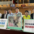 中捷縮短終點站停靠時間 女乘客慘遭門夾