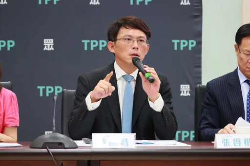 遇傅崐萁司法正義會轉彎?黃國昌開噴吳思瑤
