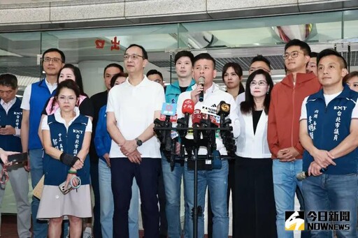 藍議員動起來 聯合車掃求連署罷免雙吳