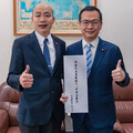 羅智強出書戰罷免！霸氣韓國瑜買100本力挺