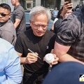 開蹭黃仁勳？賴先喊不去世壯運又改派蕭