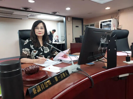 挺徐巧芯 他怒轟秦慧珠:專心去當政論名嘴