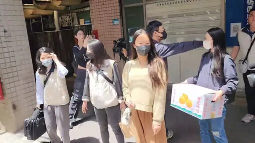 藍黨部爆過年忙抄名冊!陳揮文批紅包太寒磣