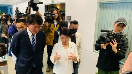 跟盧秀燕列「抗罷四本柱」 黃國昌諾做1事