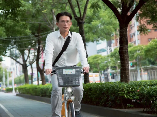飆汗騎Ubike上班！黃國昌：老婆樂見我安靜