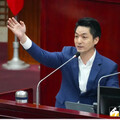 蔣萬安先赴政院遞交訴願書 再拜會立院黨團