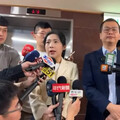 田秋堇怨沒公務車不方便！徐巧芯痛斥巨嬰