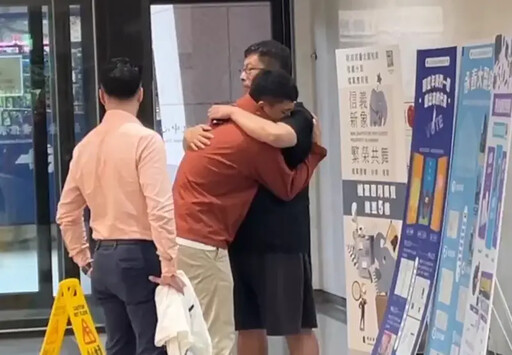 罷免吳沛憶失敗 李孝亮痛哭:差點就達標