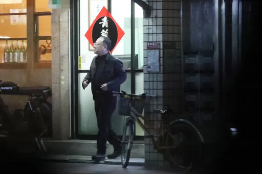 剛宣布接高鐵董座 史哲被爆坐公務車去推拿