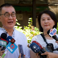 李四川陪王鴻薇掃街！她酸：副市長像個助理