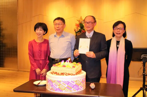 陳佩琪心疼柯文哲 出庭「像狗一樣被拖走」