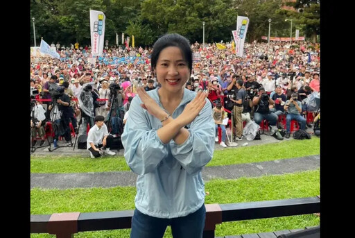 別讓柯建銘取代韓國瑜!徐巧芯催票反罷免