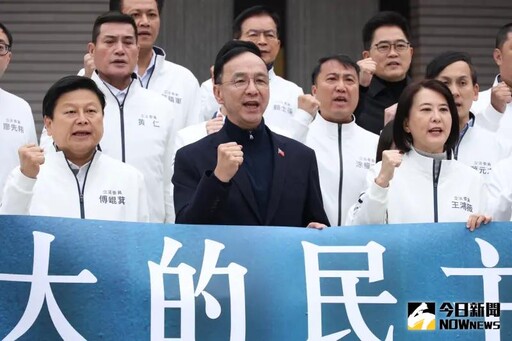邀傅崐萁朱立倫辯論!他酸:留這2位做什麼