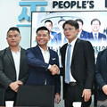 戴錫欽帶隊拜會黃國昌 互邀出席反惡罷造勢
