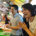 回防本命區！蔣萬安陪同王鴻薇連掃2市場