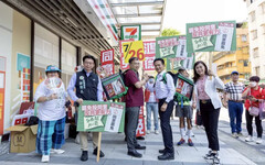 北上「山除薇害」 林俊憲驚呼鄉親超熱情