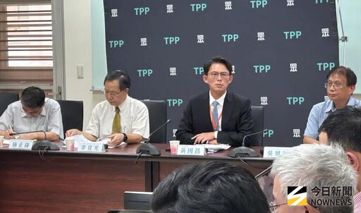 開記者會挨轟干預司法 黃國昌：吳思瑤急了