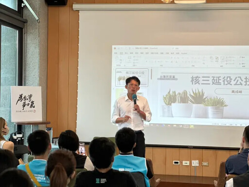 童子賢挺罷傅崐萁 黃國昌「很正常」回應曝