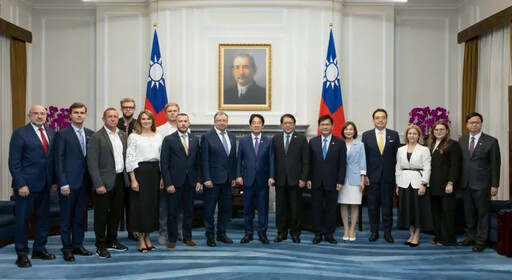 見烏克蘭國會訪團！總統盼不理性戰爭能結束
