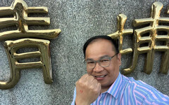 周玉蔻挺王義川:私下害羞、根本懼女