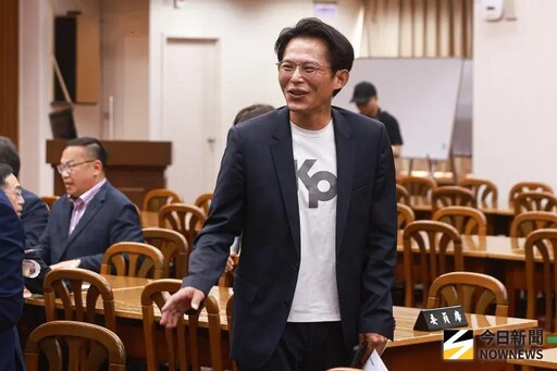 黃國昌撞臉韓國天團男星？他問這句慘被砲轟