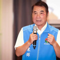 存款3億被酸 鍾東錦放閃：娶到好老婆