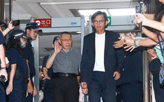 柯美蘭向小草喊話！張益贍要他別害柯文哲