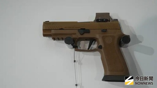 國防展美軍制式槍械亮相 不排除與合作生產