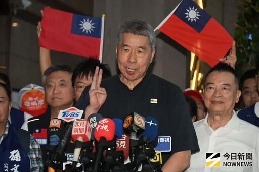 張亞中嗆朱傅集團2.0 郝龍斌:別攻擊同志