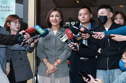 鄭麗文祭拜共諜！邱議瑩：高雄人不能接受