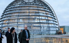 台半導體稱霸 小英：Taiwan is supporting