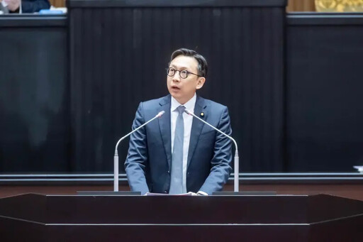 葛如鈞AI小編玩瘋了!他揭台人對這事高敏銳