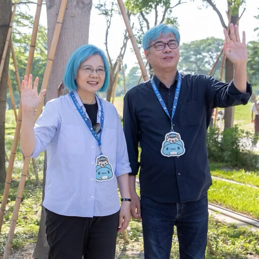 蔡英文一頭藍髮應援周子瑜！醫揭1往事開嗆