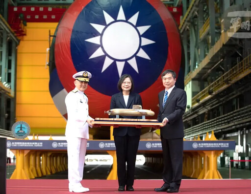 海軍司令唐華遭拔官?顧立雄這麼說