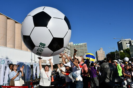 翻轉彰化！彰化隊成立 林世賢宣布爭取縣長提名