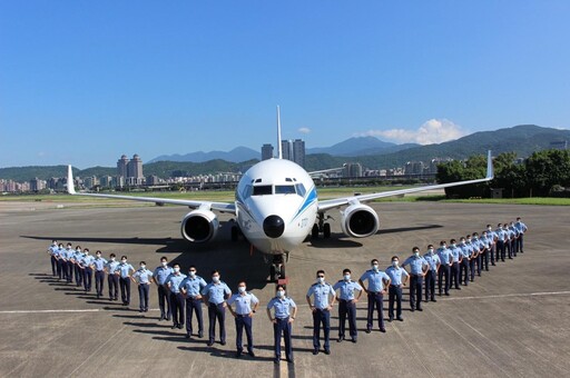 空軍夫妻檔沉迷職棒簽賭欠債淪共諜 監院糾正國防部等3單位