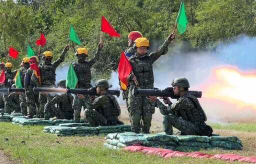 中科院生產火箭彈大落漆 新兵射擊紅隼首遇不擊發